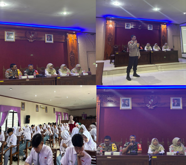 Pengendalian Kenakalan Remaja dan Workshop “ Kita Membantu Remaja Berkembang “ SMAN 1 Mijen